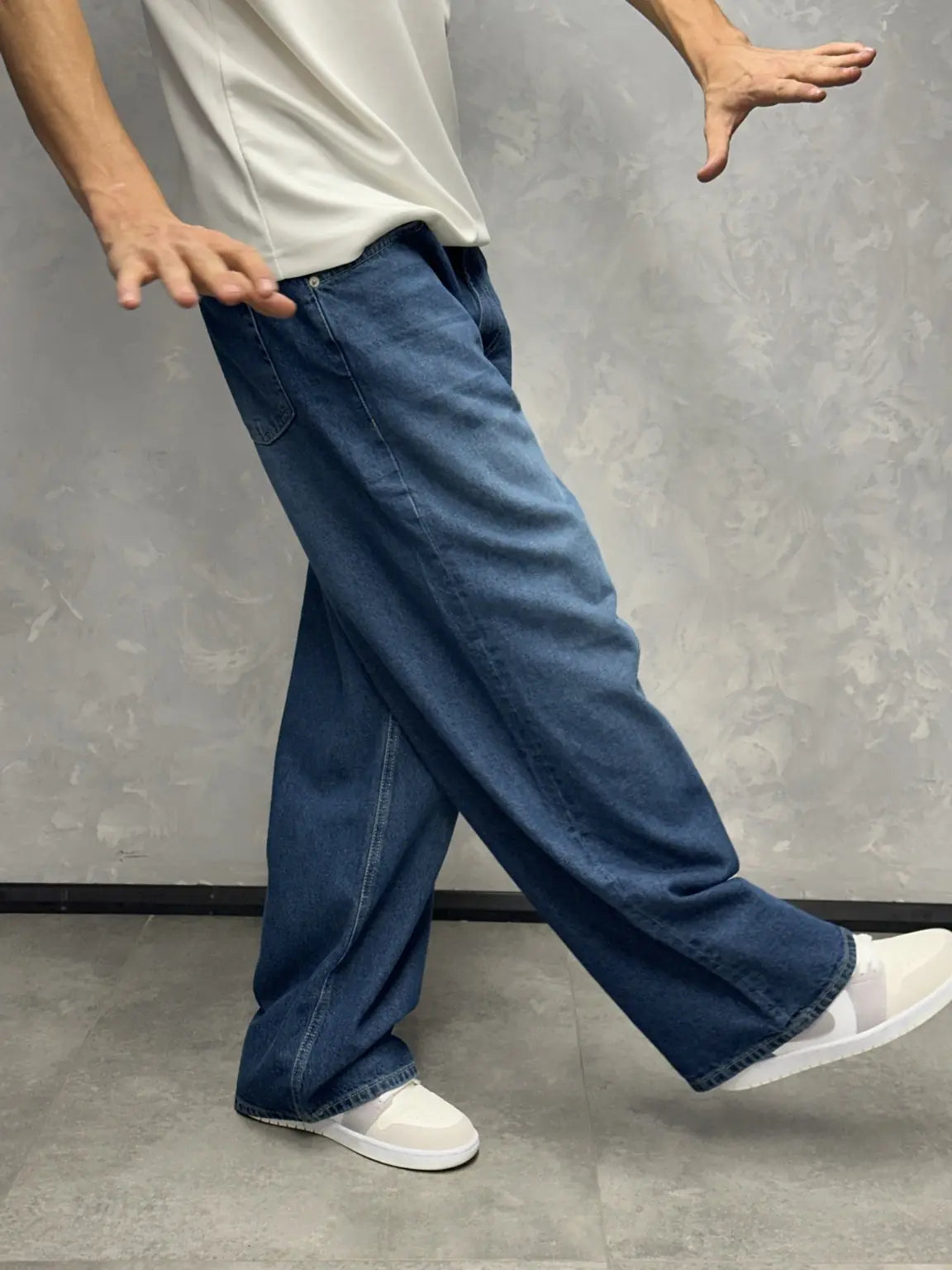GRJ Erkek Koyu Mavi Super Baggy Pantolon hareketli görünüm